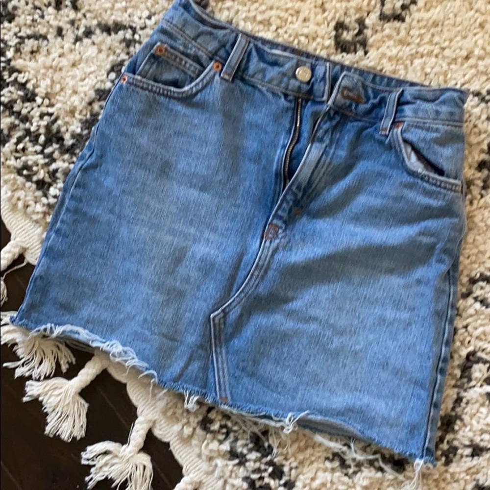 TopShop Denim highwaisted skirt
